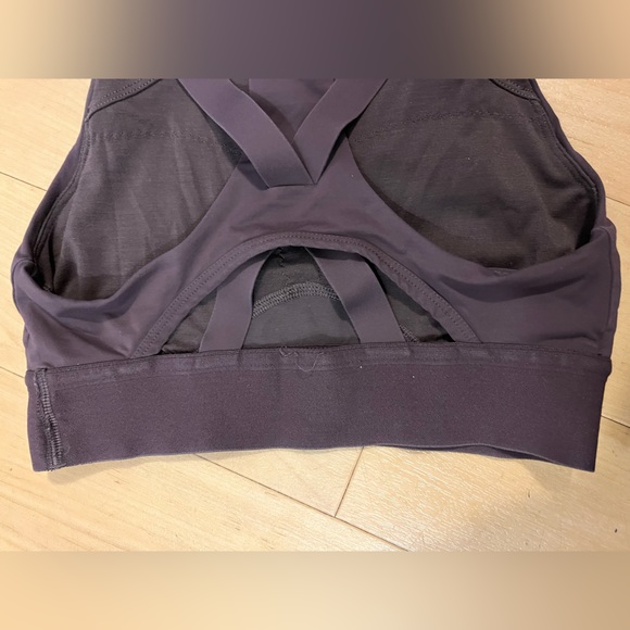 Lululemon Soulcycle To the Beat Bra Long Line High Neck Size 4 Purple Taupe - Picture 10 of 12